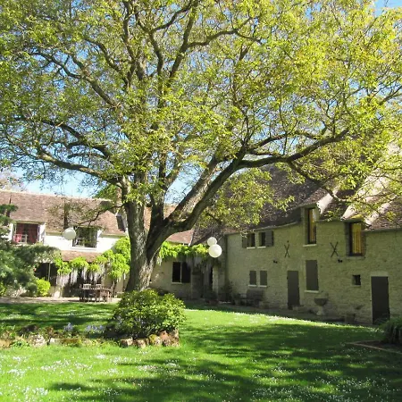 Savoielac - Les Deux Noyers Bed & Breakfast Egreville