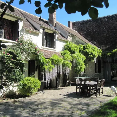 Savoielac - Les Deux Noyers Bed & Breakfast