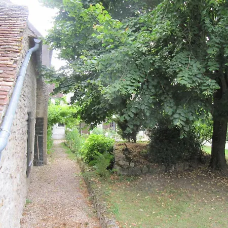 Savoielac - Les Deux Noyers * Egreville